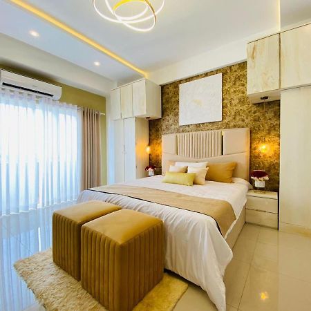 Ocean Breeze - Udaya Luxury Apartments ネゴンボ エクステリア 写真