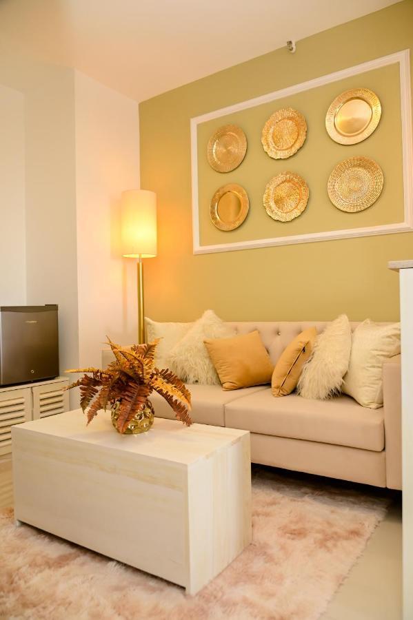Ocean Breeze - Udaya Luxury Apartments ネゴンボ エクステリア 写真