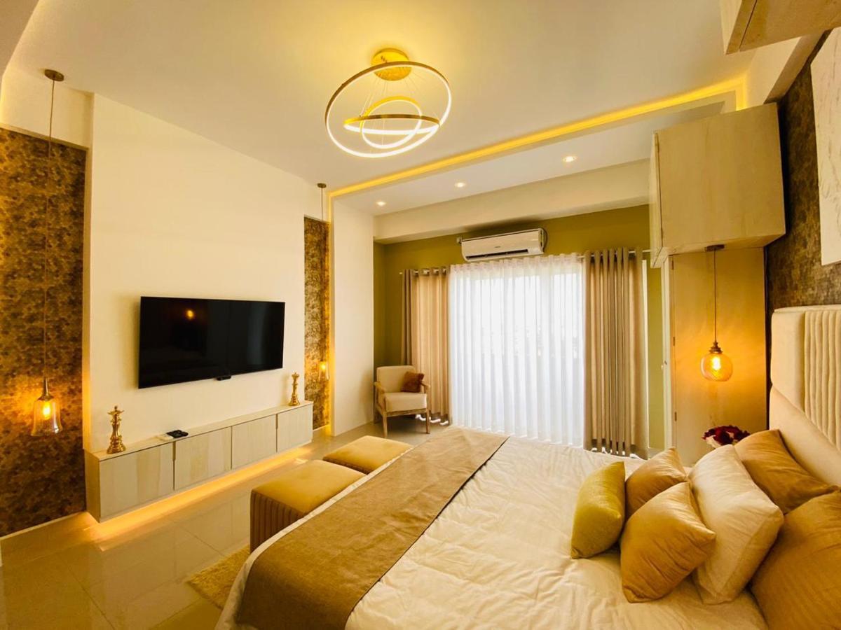 Ocean Breeze - Udaya Luxury Apartments ネゴンボ エクステリア 写真