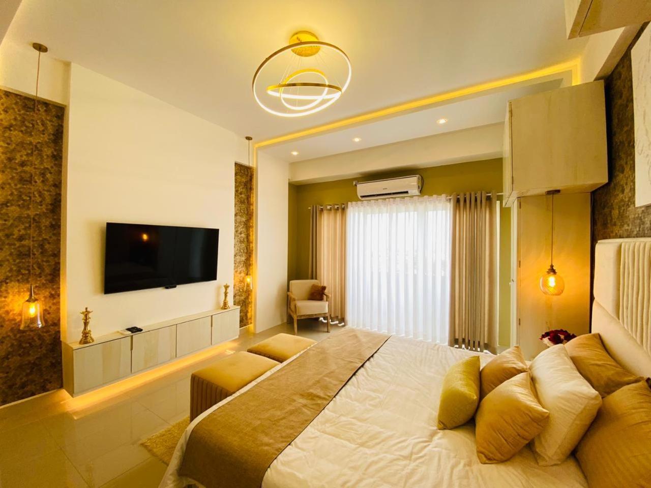 Ocean Breeze - Udaya Luxury Apartments ネゴンボ エクステリア 写真