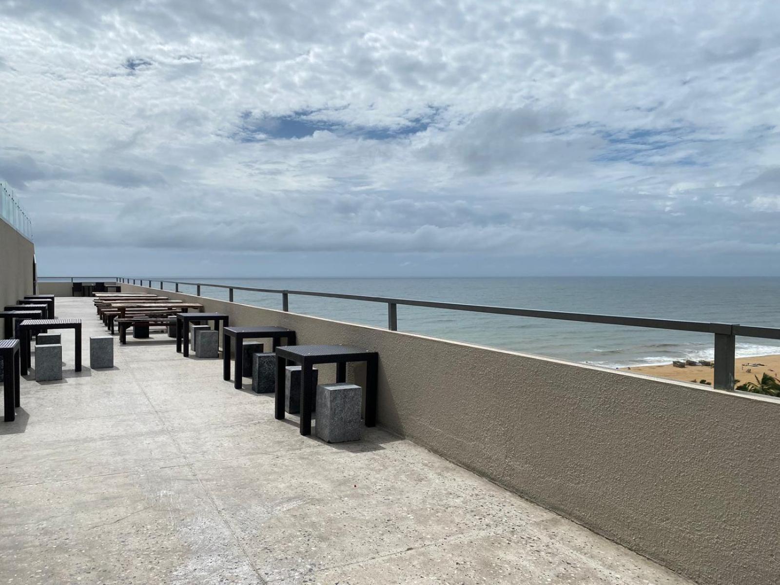 Ocean Breeze - Udaya Luxury Apartments ネゴンボ エクステリア 写真